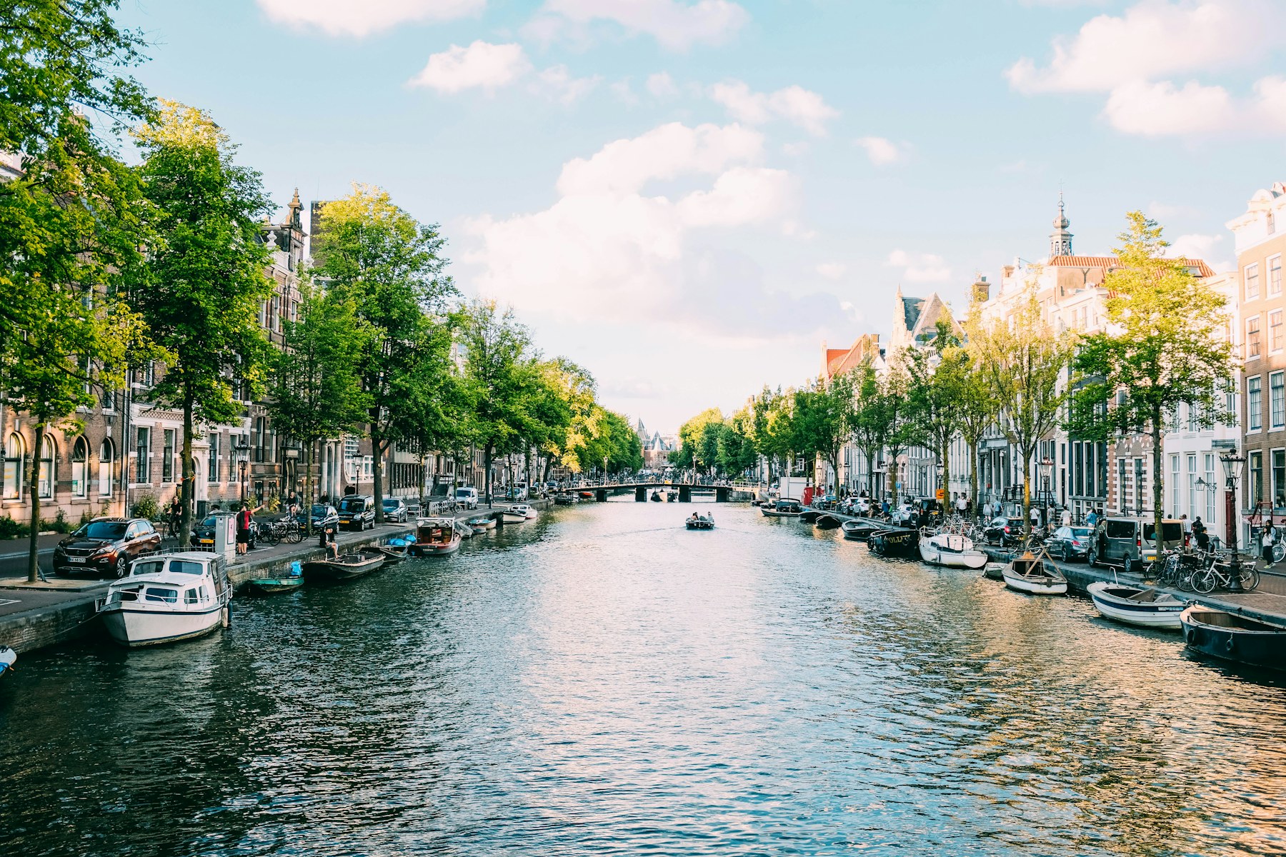 School trip to Giethoorn canal village and Zwolle Hanseatic city in the Netherlands