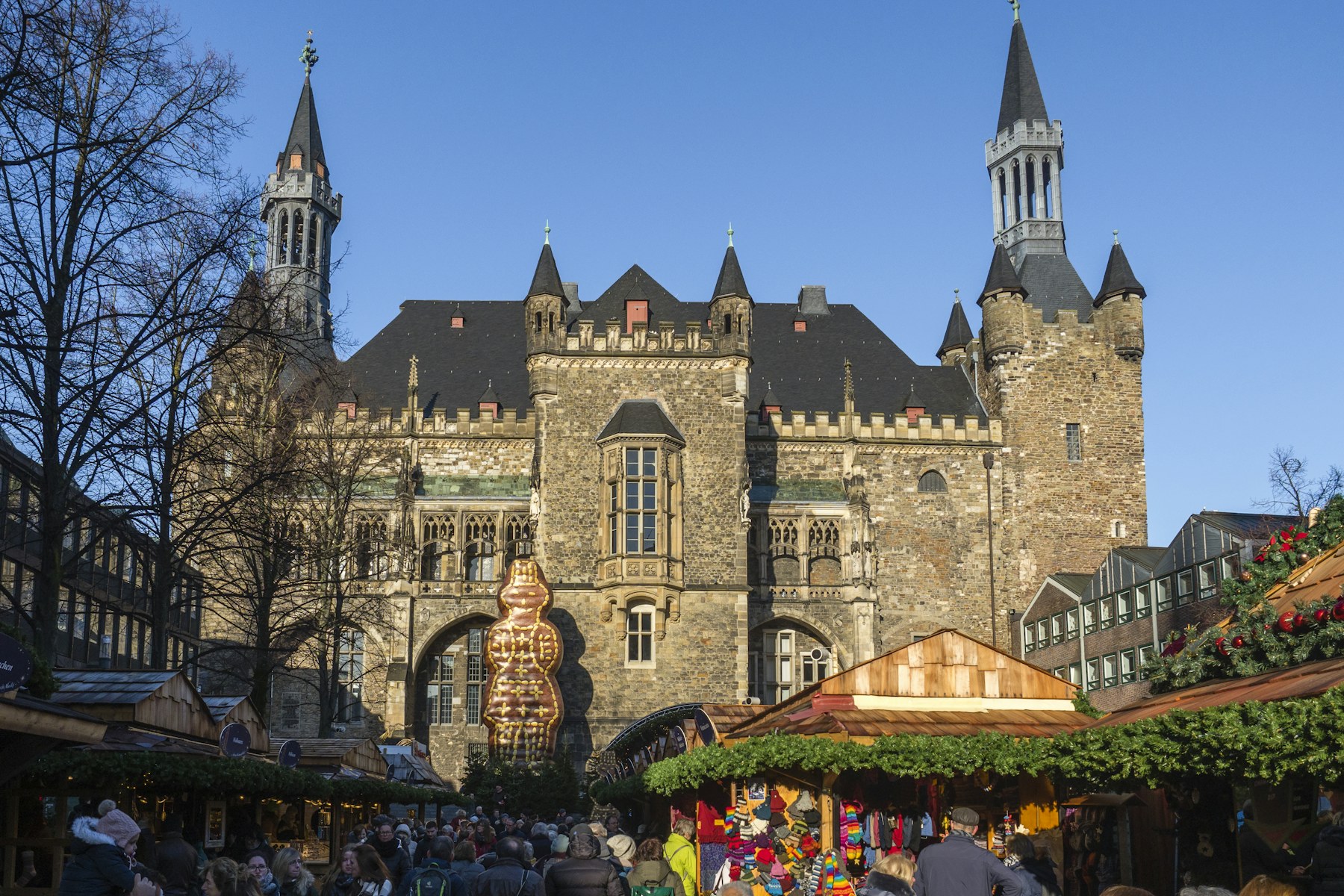 School trip to Aachen and the Belgian Ardennes — Charlemagne's cathedral, Hautes Fagnes and kayaking on the Rur