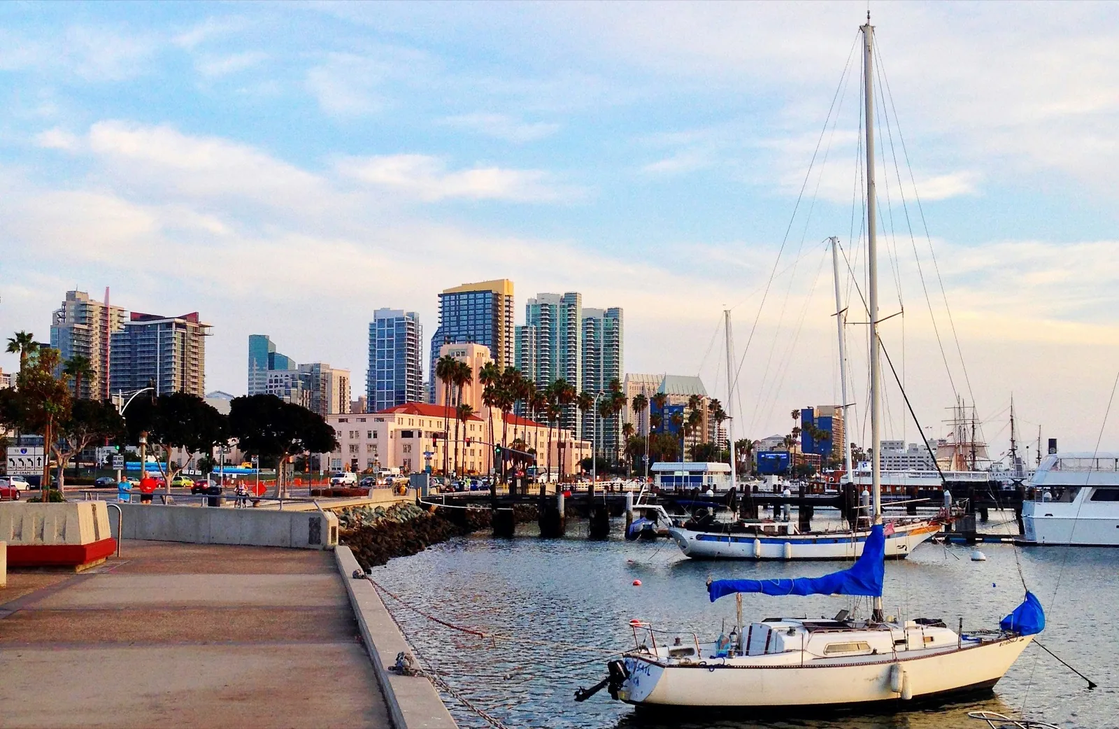 Pacific coastline at La Jolla, a highlight of a language stay in San Diego